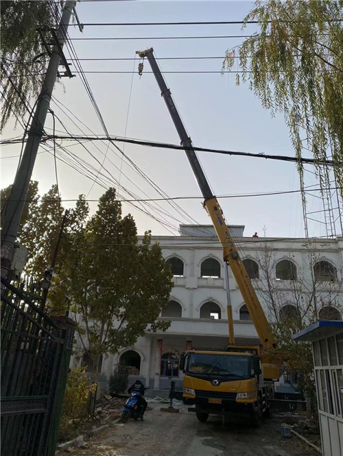 内江市设备吊装吊地磅吊钻机等设备